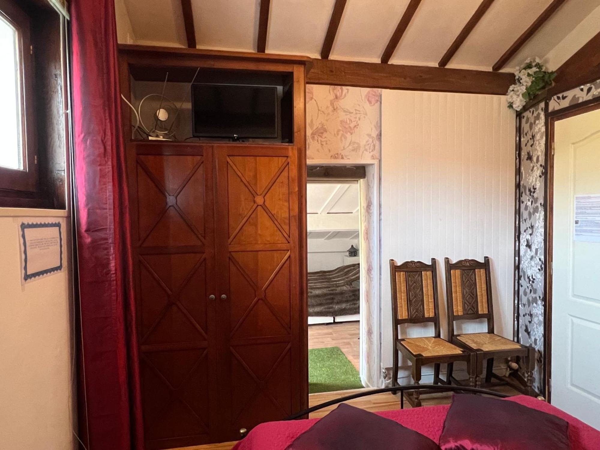Maringes Maison D'Hotes L'Escale Du Loup Blanc المظهر الخارجي الصورة